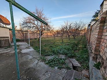 Продажа коттеджей и домов: Продается дом, район первая Киргизия, царское село. Участок 14,5 — 8