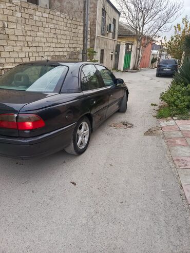 Opel: Opel Omega: 2.5 l | 1995 il 33667 km Sedan — 2