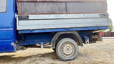tayota mark 2: Mercedes-Benz Sprinter — бортовой грузовик дубль кабина 2,2 cdi Матор — 4