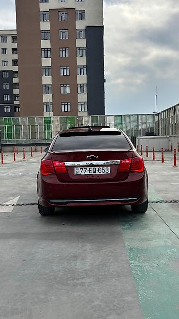 cruz 2015: Chevrolet Cruze: 1.4 l | 2015 il 27000 km Sedan — 5