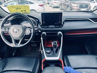 Продажа авто: Toyota RAV4: 2021 г., 2.5 л, Автомат, Бензин, Кроссовер — 2
