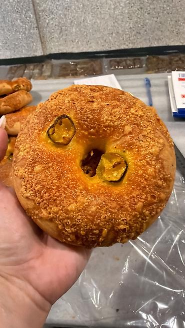 повар шашлычник: 🥖 ÇÖRƏKÇİ TƏLƏB OLUNUR Yeni Yasamalda yerləşən çörək seximizə peşəkar — 1