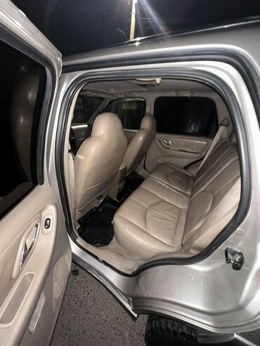 Mazda: Mazda Tribute: 2001 г. — 13