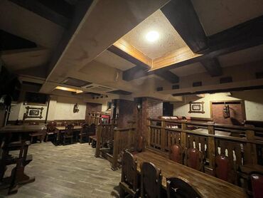 Restoran, kafelər: Genclikdə 3 mərtəbəli, 300 kv TAM hazir veziyyetde PUB RESTORAN 3000