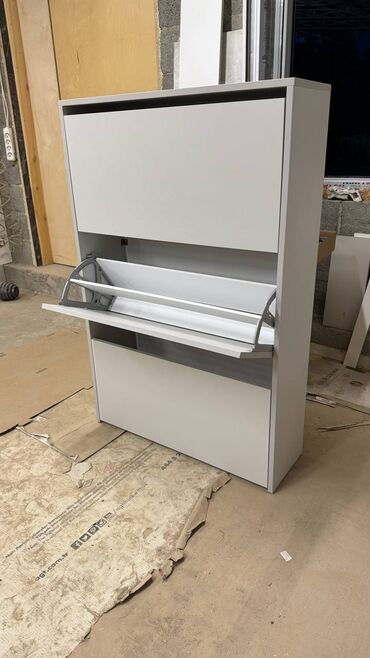 Тумбы и подставки для обуви: Элегантная тумба для обуви, представленная в разных размерах и цветов — 10