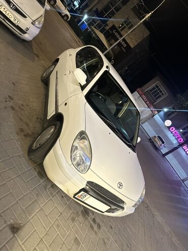 вета машина: Toyota Дуэт: 2001 г., 0.9 л, Автоматтык, Бензин, Хетчбек