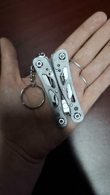 Мультитулы: Компактный мультитул — 9