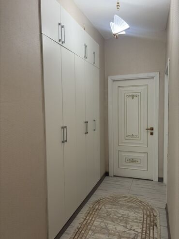 Həyət evləri və villaların satışı: Ev Maştağa Qəsəbəsi düz yolun kənarında yerləşir. Kiçik həyəti var o — 9