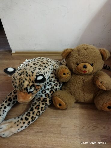 игрушки мишка: Продаю леопард и мишку