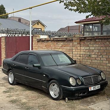 Mercedes-Benz E-Class: 1997 г., 2.3 л, Автомат, Бензин, Седан