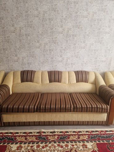 Прямые диваны: Продается мягкая мебель б/у, турецкая, раскладывается. В отличном — 7