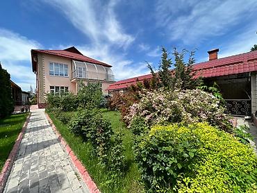 запад: Продам. Дом 5 ком, 212м2, 12 сот, р-н Пишпек 680т$ (59 500 000 сом) — 1