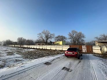 Аренда складов и мастерских: Продаю Склады термо склад Территория 0,8 гигтар На территории — 5