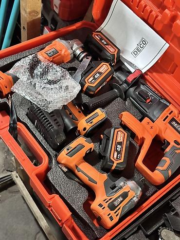 dewalt d2095: Набор аккумуляторного инструмента DECO в кейсе. В комплекте — 2