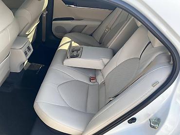camry 55 xle: Toyota Camry: 2023 г., 2.5 л, Вариатор, Гибрид, Седан — 7