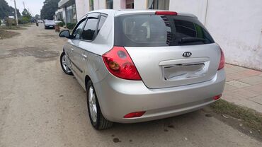 Kia: Kia Ceed: 1.6 l | 2007 il Hetçbek — 11
