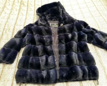 təbii qadın şubaları: Шуба, S