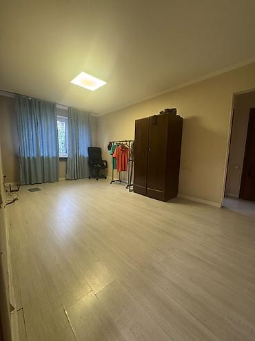 3 комнаты, 58 м², 104 серия, 1 этаж