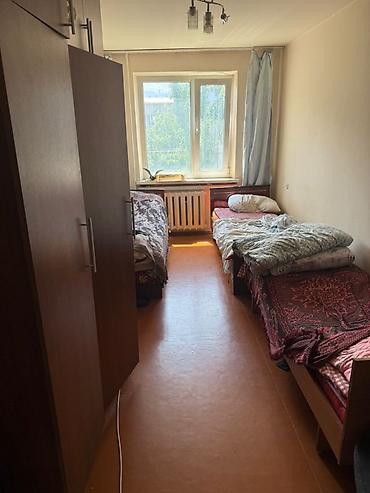 104: 3 комнаты, 58 м², 10 мкр 104 серия, 4 этаж, Косметический ремонт — 9