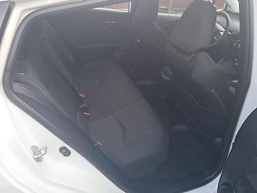 toyota platz: Toyota Prius: 2022 г., 1.8 л, Вариатор, Гибрид, Лифтбек — 8