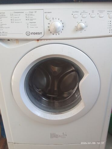 işlənmiş nodbuklar: Стиральная машина Indesit, 6 кг, Б/у, Автоматические, Есть сушка, Платная доставка