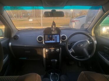 тацота ист: Toyota ist: 2003 г., 1.3 л, Автомат, Бензин, Хэтчбэк
