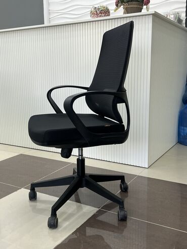 кресло в офис: Кресло руководителя, Б/у