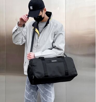 Дорожные сумки: ПРОДАЮ НОВУЮ ОЧЕНЬ КАЧЕСТВЕННУЮ И СТИЛЬНУЮ СУМКУ,ПОДОЙДЕТ КАК ДЛЯ — 3