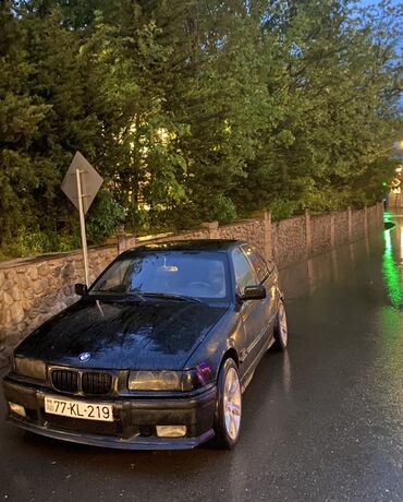 бампер опель вектра б: BMW 318: 1.8 l | 1996 il Sedan