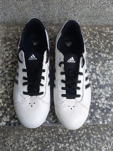 Patike i sportska obuća: Adidas, 40, bоја - Bela