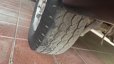 7 nəfərlik avtomobillər: Ford Transit yüksək tavanlı yük mikroavtobusu - Korpus: uzun baza — 5