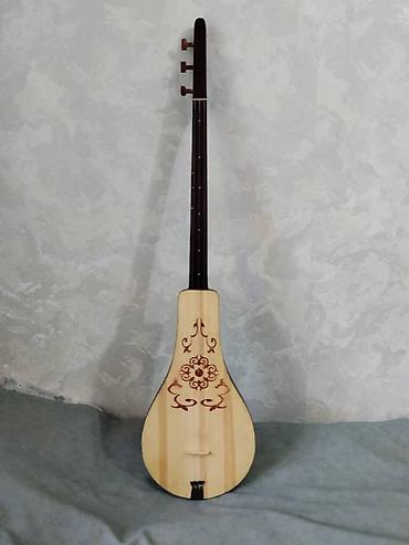 Комуз ученический, с чехлом. б/у, хороший звук