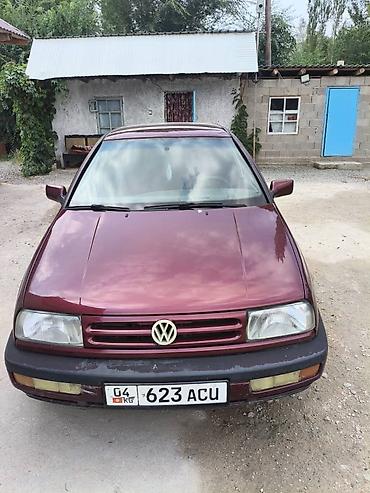 голф венто: Volkswagen Vento: 1995 г., 1.8 л, Механика, Бензин, Седан — 1