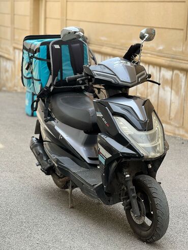 ucuz mopet: 125 sm3, 2023 il