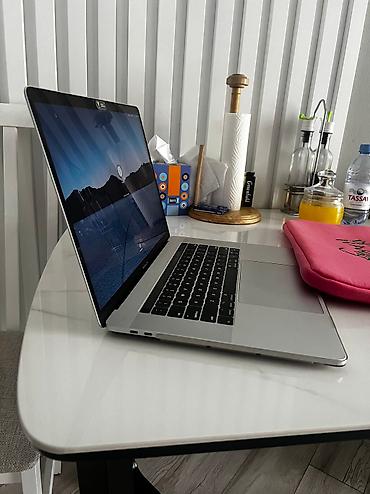 surface studio: Продаю срочно macbook pro 16 гб озу, intel core i7, 15 inch, б/у — 2