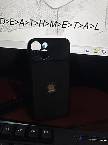 Черный чехол для iPhone с вырезами под блок камер и вспышку. Матовый