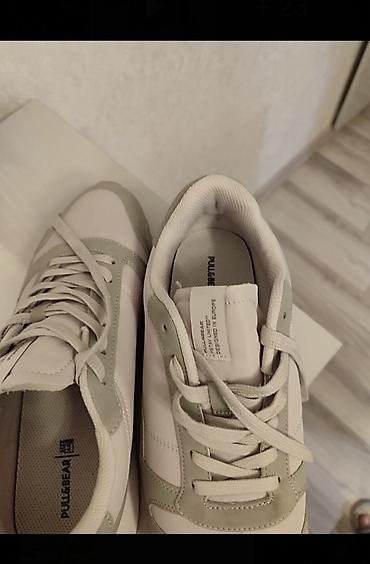 41 razmer: PULL&BEAR uniseks idman ayaqqabıları almanya malidir ölçüsü 44 — 1