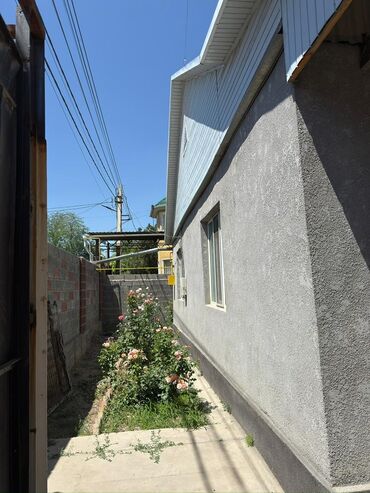 продаю дом в селе арашан: Дом, 104 м², 4 комнаты, Собственник, Старый ремонт