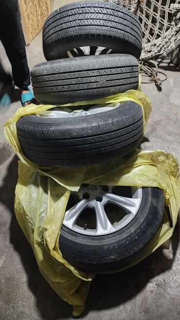 Шины: Ассолому алейким продаётся шины и диски R17 225 65 ранше стоял лексус — 9