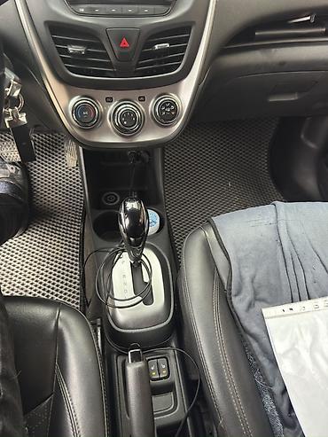 полик спарк: Chevrolet Spark: 2016 г., 1 л, Автомат, Бензин, Хэтчбэк — 2