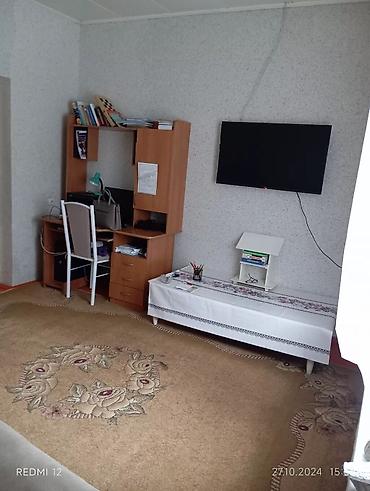 Продажа коттеджей и домов: Дом с большим двором и садом - Кирпичный жилой дом с крытой — 7
