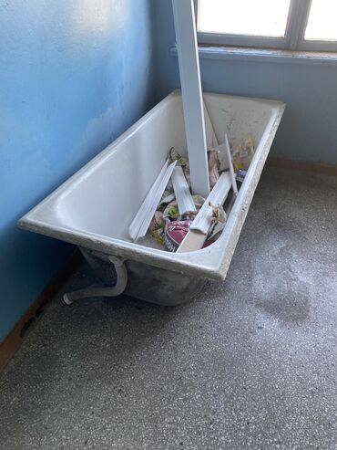 шкаф в ванную: Ванна Төрт бурчтук, Чоюн, Колдонулган