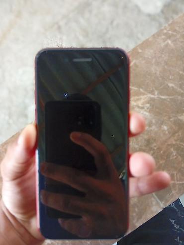 iphone 12 pro dubay: IPhone SE 2020, Qırmızı, Simsiz şarj — 7