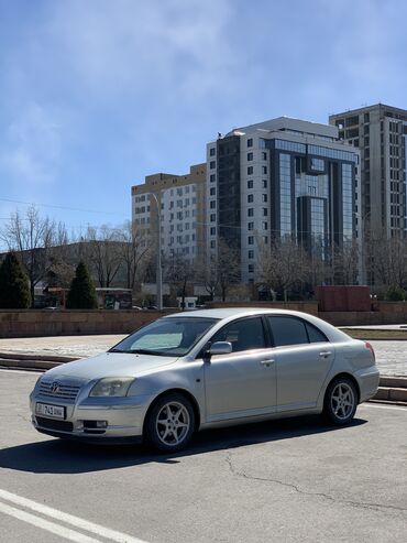 Toyota: Toyota Avensis: 2003 г., 1.8 л, Автомат, Бензин, Хэтчбэк