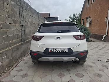5: Kia Stonic: 2018 г., 1.4 л, Автомат, Бензин, Кроссовер — 3