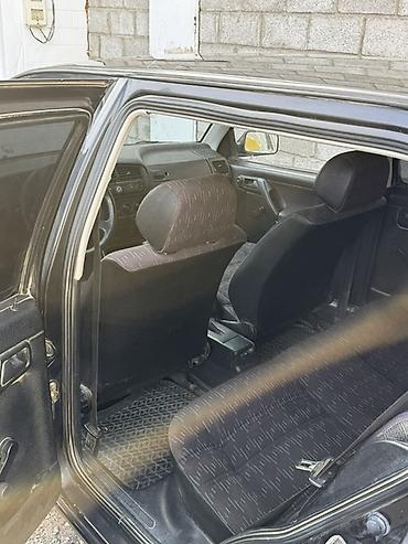 Volkswagen: Volkswagen Golf: 1992 г., 1.8 л, Механика, Бензин, Хэтчбэк — 8