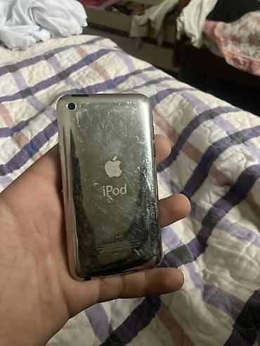 камера видио: Apple iPod touch (серия с физической кнопкой «Home» и зеркальной — 1
