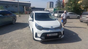 кия махав: Белый городской хэтчбек Kia morning обьем 1.полный Фарш. расматриваю