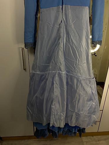 Танцевальные платья: Бальное платье, Длинная модель, цвет - Голубой, L, В наличии at lalafo.kg — 17 Танцевальные платья: Бальное платье, Длинная модель, цвет - Голубой, L, В наличии — 17