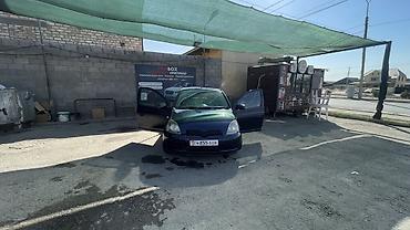 exceed vx: Toyota Vitz: 2000 г., 1 л, Автомат, Бензин, Хэтчбэк — 3